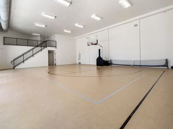Resident basketball court at the arza apartments